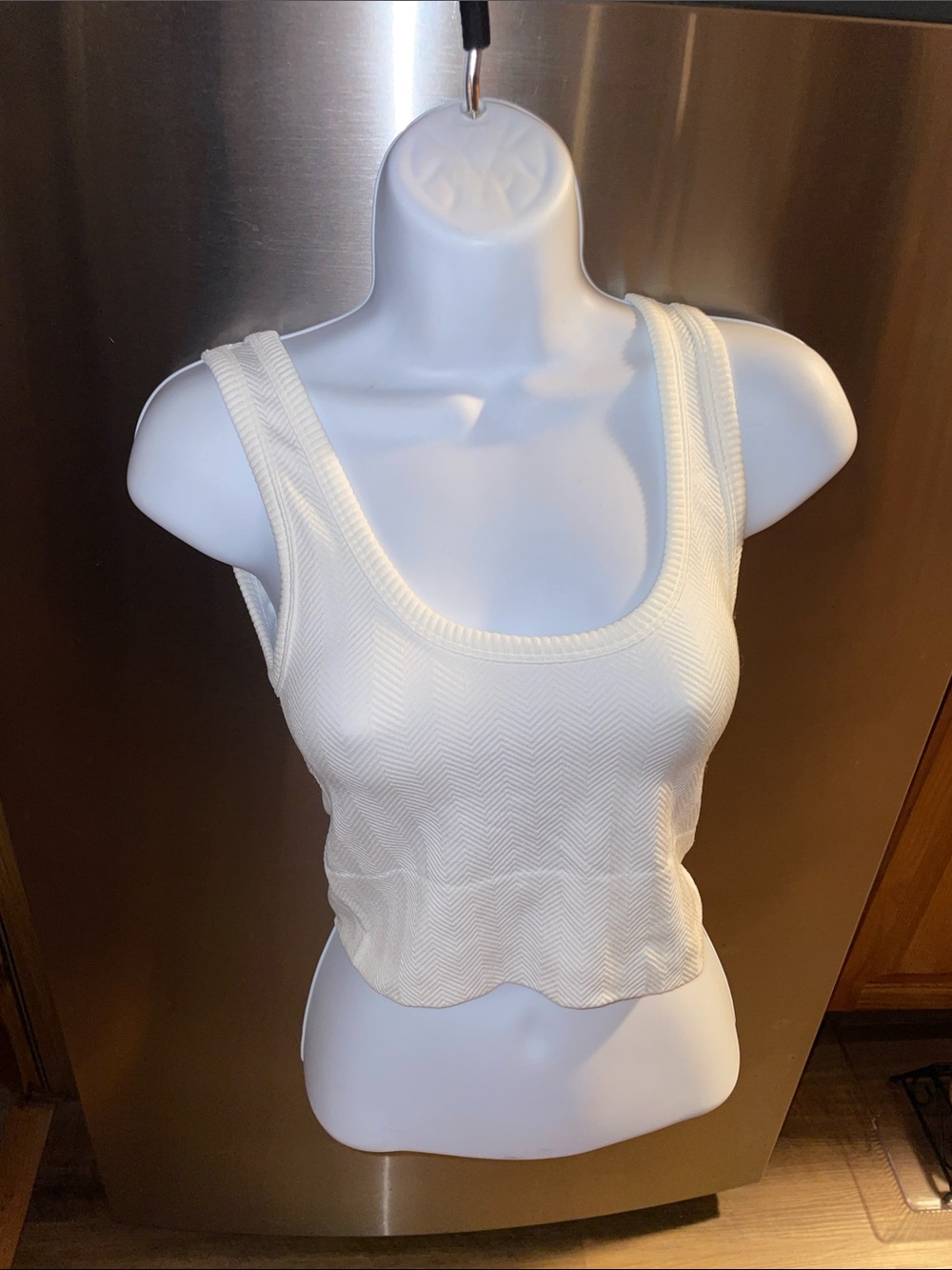 White Ribbed Crop Tank 🤍 - Picture 11 of 14